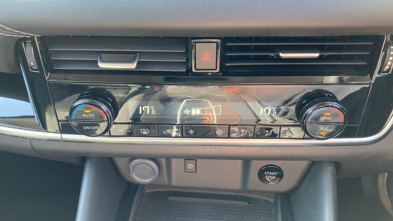 Nissan Qashqai 1.5 E-Power N-Connecta 5dr Auto Hybrid Hatchback